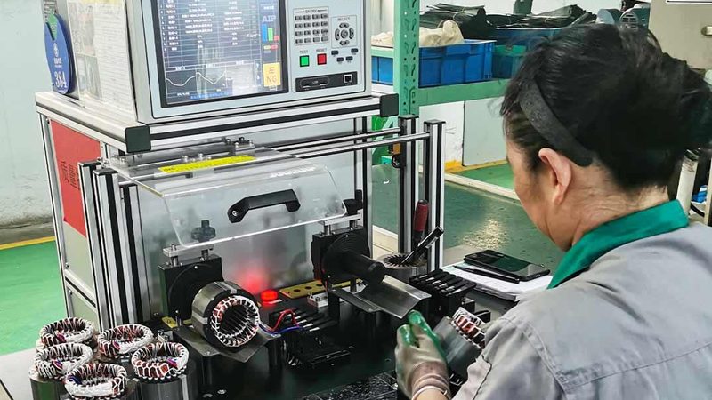 如何选择步进电机散热解决方案：关键指标与品牌盘点