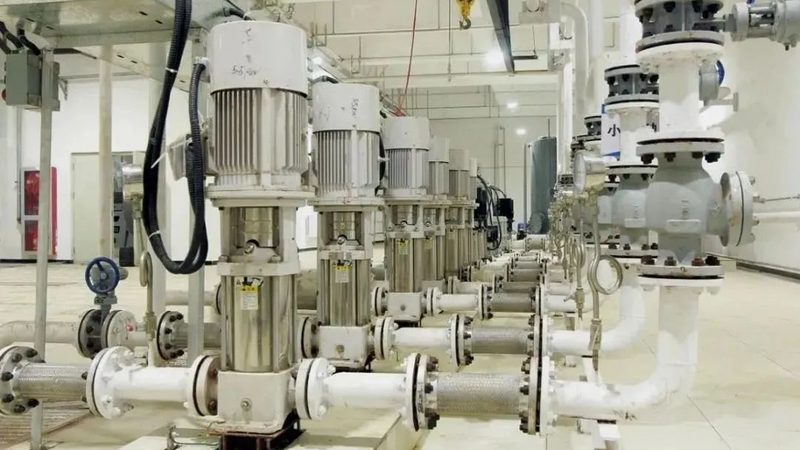 揭秘低压电器型号：含义、常见问题及选型要点
